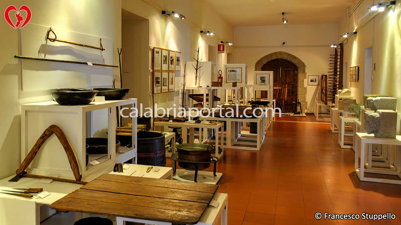 Museo Demologico a San Giovanni in Fiore (CS) Museo Demologico a San Giovanni in Fiore (CS)