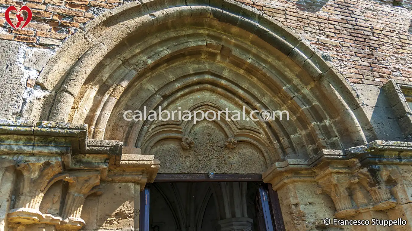 Abbazia di Santa Maria della Matina a San Marco Argentano (CS) Abbazia di Santa Maria della Matina a San Marco Argentano (CS)