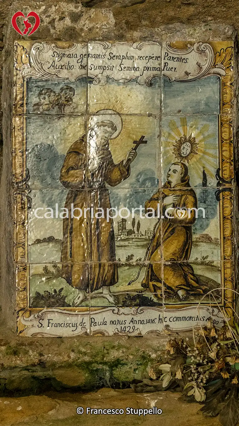 Dipinto su Maiolica de La Benedetta a San Marco Argentano (CS) Dipinto su Maiolica de La Benedetta a San Marco Argentano (CS)