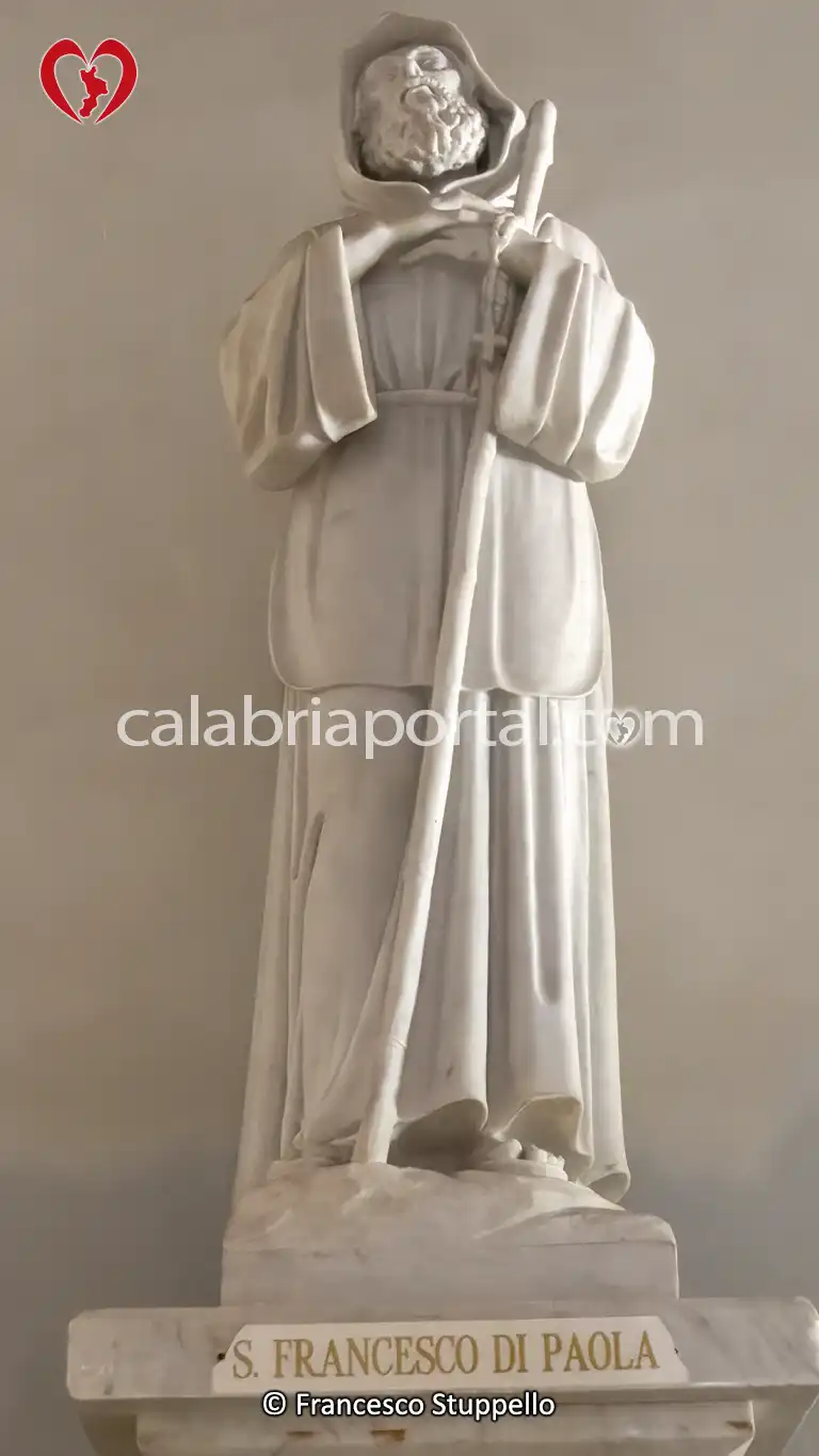 Statua Marmorea di San Francesco da Paola della Cattedrale di San Marco Argentano (CS)