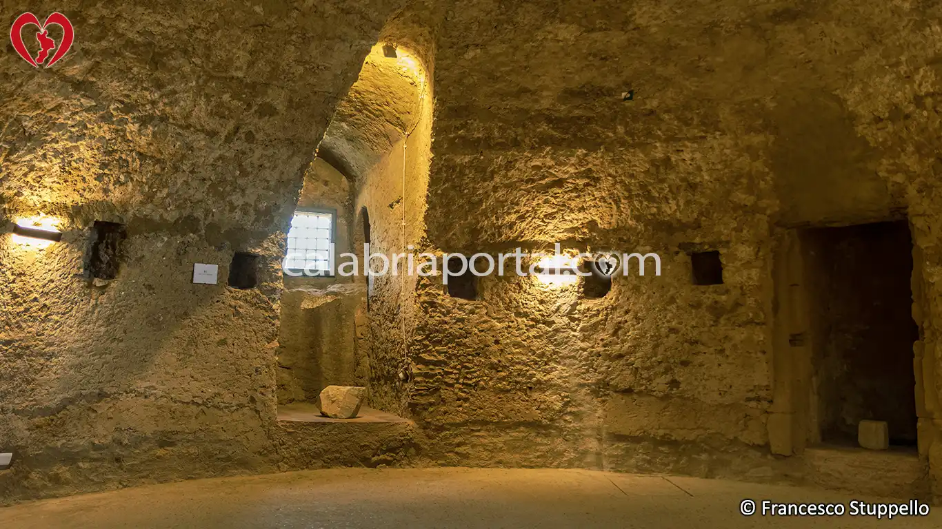 Sala delle Udienze della Torre Normanna a San Marco Argentano (CS) Sala delle Udienze della Torre Normanna a San Marco Argentano (CS)