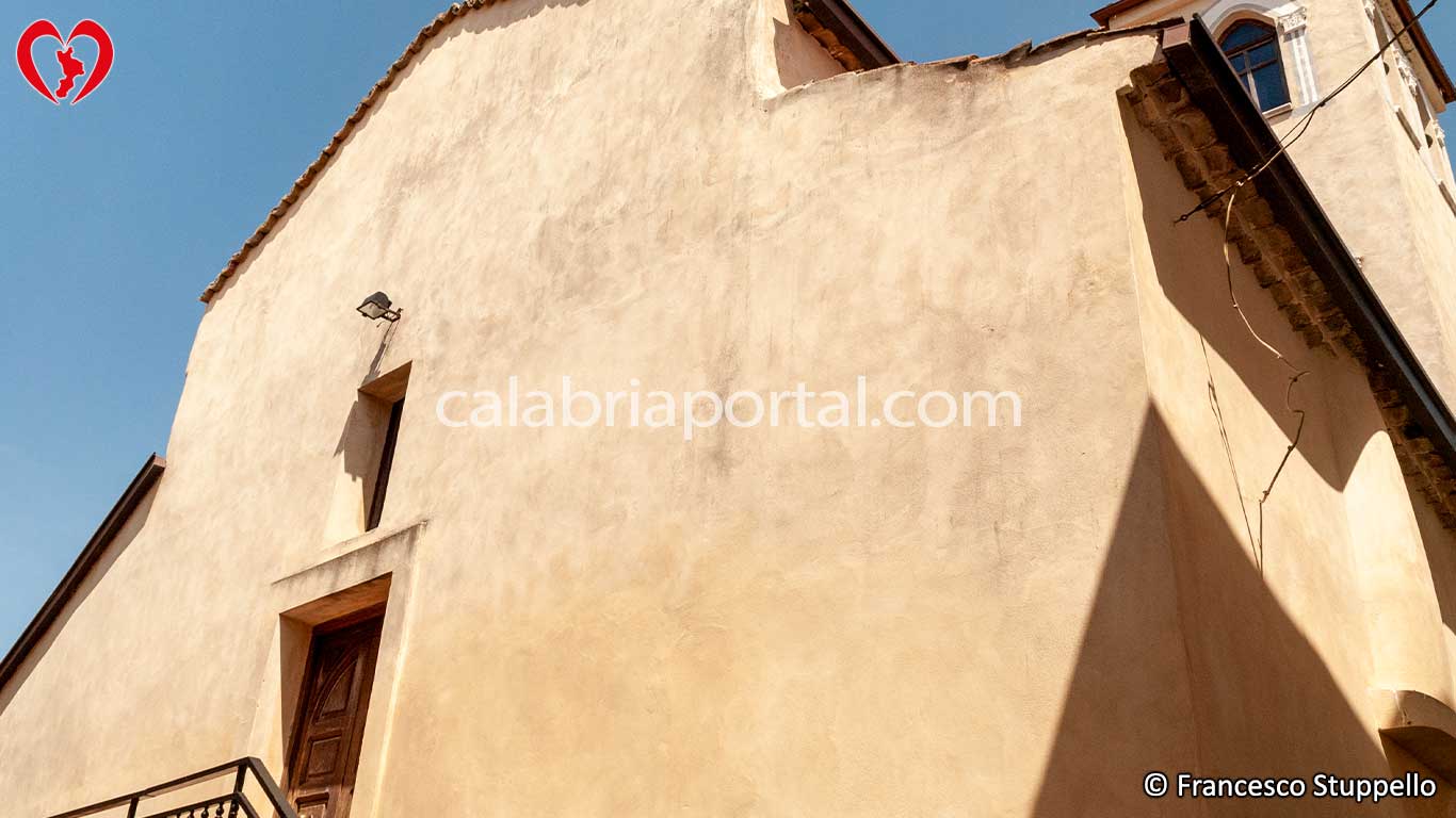 San Morello (CS): Chiesa di S. Nicola Vescovo