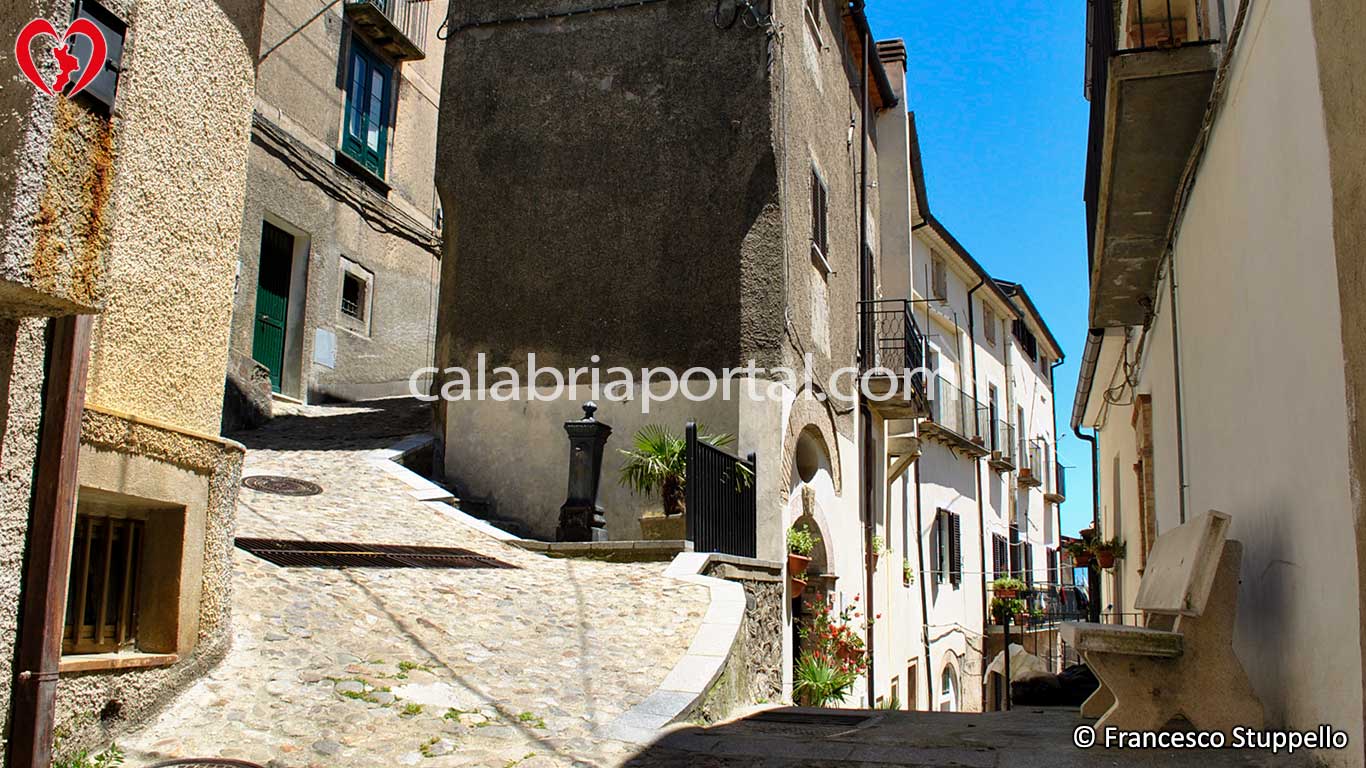 Scorcio di San Fili (CS) Scorcio di San Fili (CS)