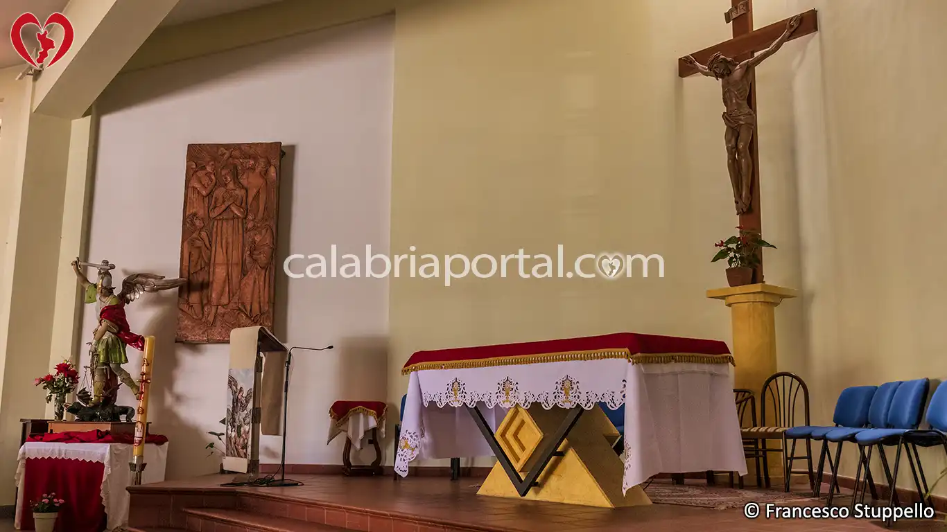 Altare Maggiore della Chiesa di San Mario a Sangineto Lido
