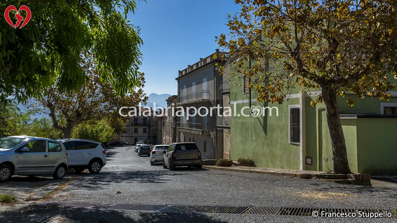 Scorcio di Viale Roma a Santa Domenica Talao