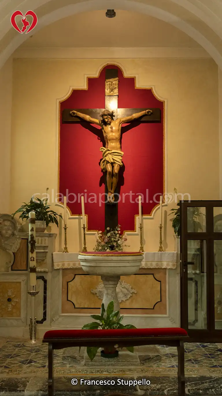 Il Crocifisso della Chiesa di San Giuseppe a Santa Domenica Talao