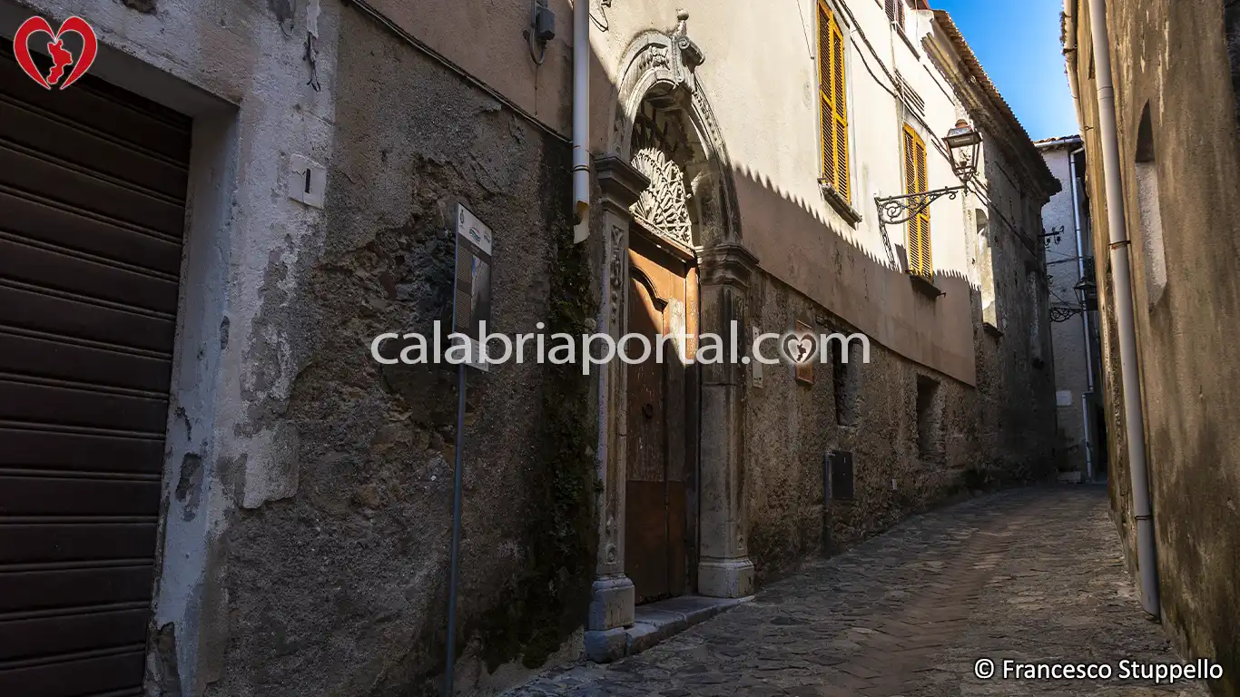 Il Palazzo Schiffino a Santa Domenica Talao Il Palazzo Schiffino a Santa Domenica Talao