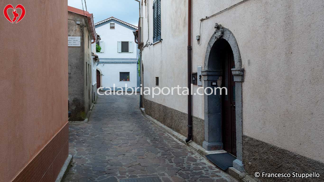 Scorcio di Santo Stefano di Rogliano (CS) Scorcio di Santo Stefano di Rogliano (CS)