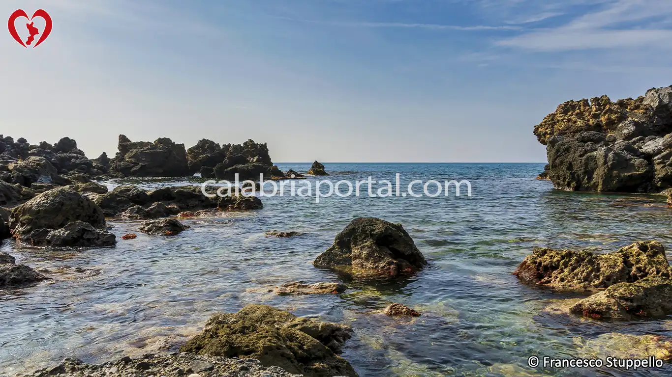 Baia dei Draghi a Scalea - Calabria Baia dei Draghi a Scalea - Calabria