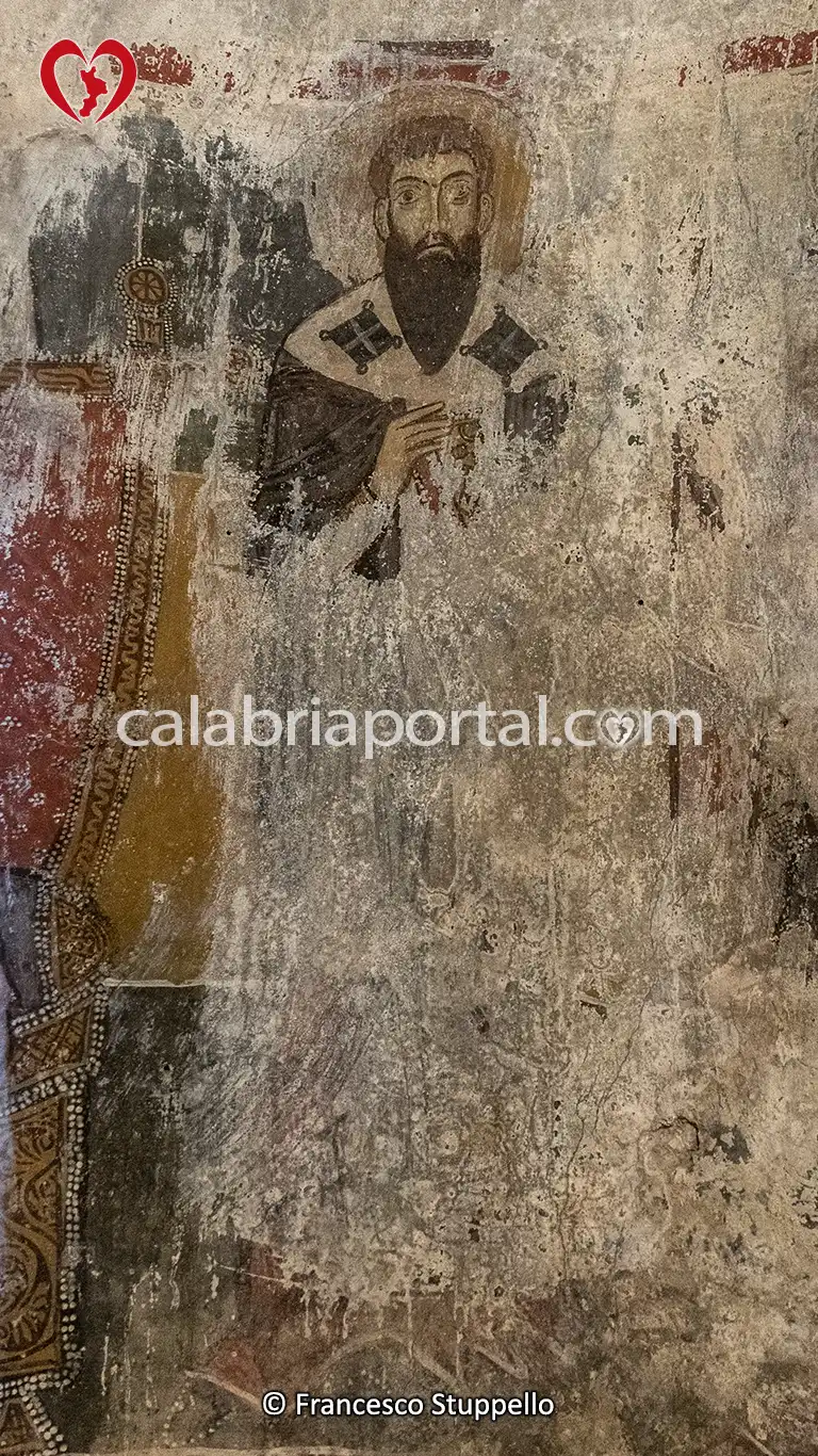 Affresco di Santo nell'Abside della Chiesa dello Spedale a Scalea (CS) Affresco di Santo nell'Abside della Chiesa dello Spedale a Scalea (CS)