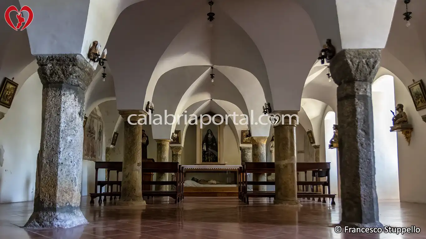 Cripta della Chiesa di San Nicola di Platea a Scalea (CS)