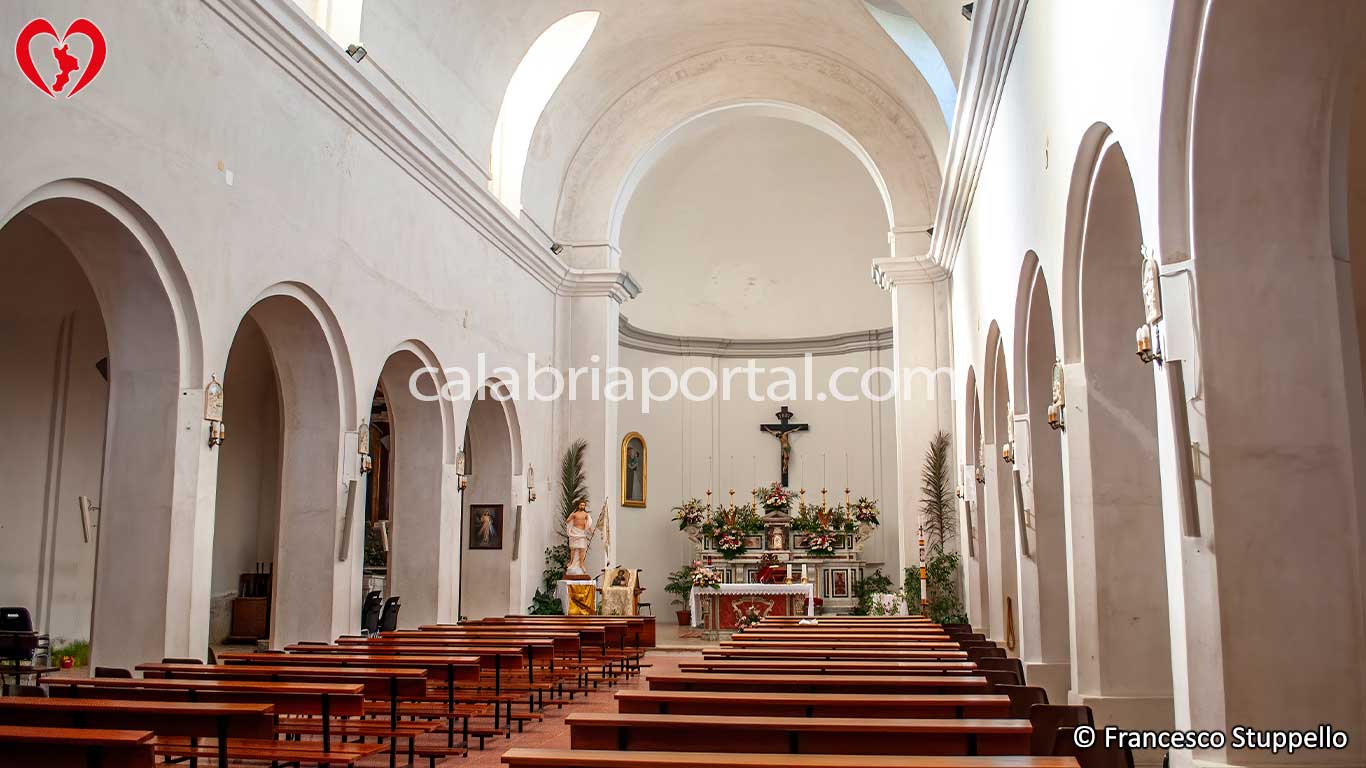 Chiesa di Santa Maria della Stella a Scarcelli (CS) Chiesa di Santa Maria della Stella a Scarcelli (CS)