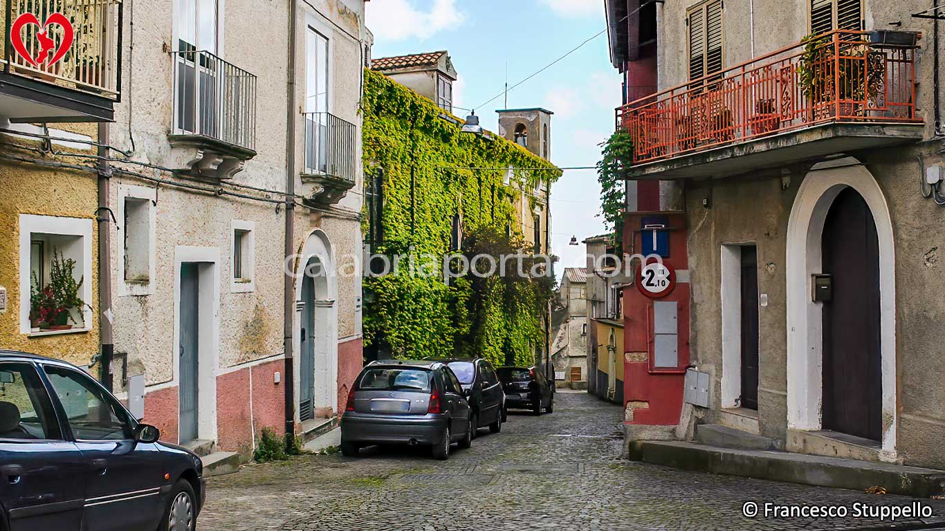 Scorcio del Borgo di Serra d'Aiello (CS)