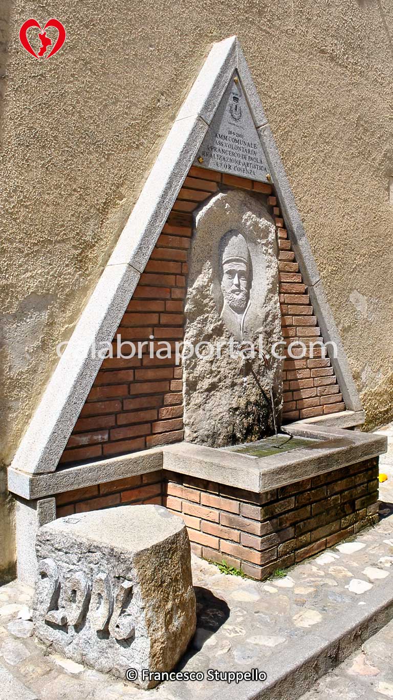 Fontana Artistica di San Francesco a Spezzano della Sila (CS)