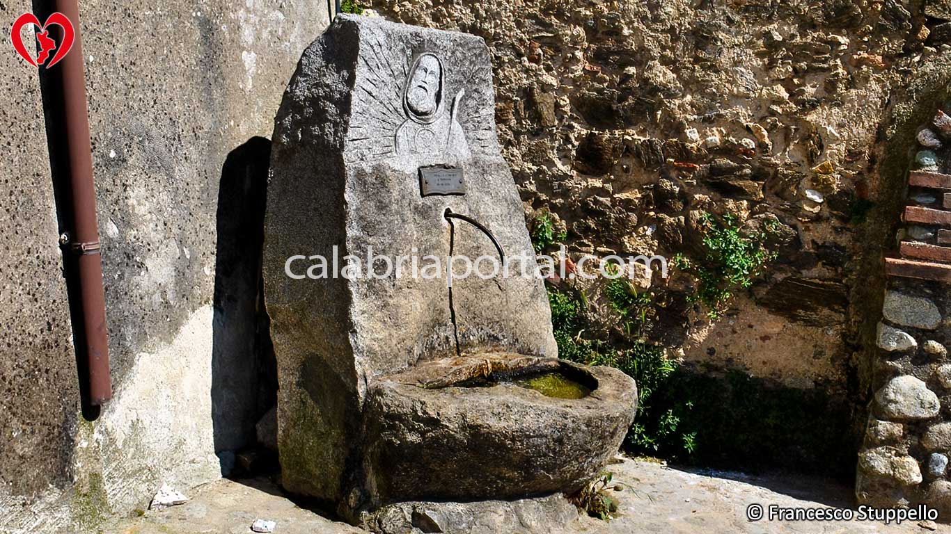 Fontana del Santuario a Spezzano della Sila (CS)