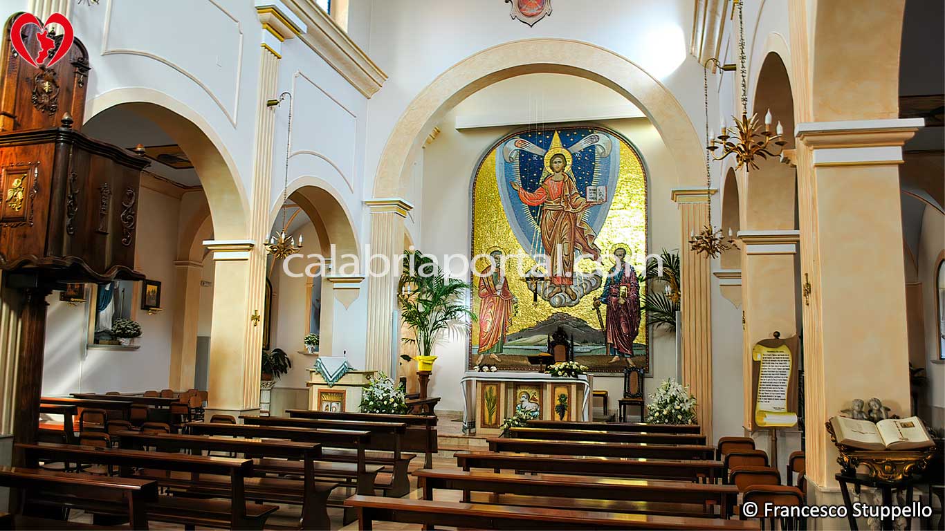Chiesa dei SS. Pietro e Paolo a Tarsia (CS) Chiesa dei SS. Pietro e Paolo a Tarsia (CS)