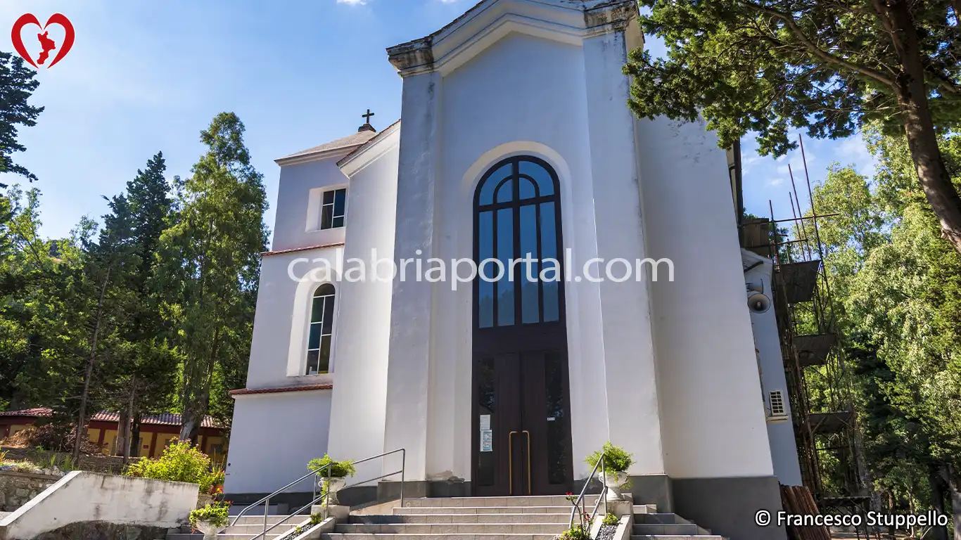 Terme Luigiane (CS): Chiesa dell'Ascensione