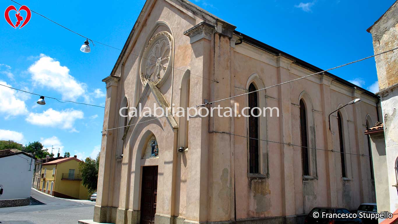 Terrati (CS): Chiesa di S. Marina