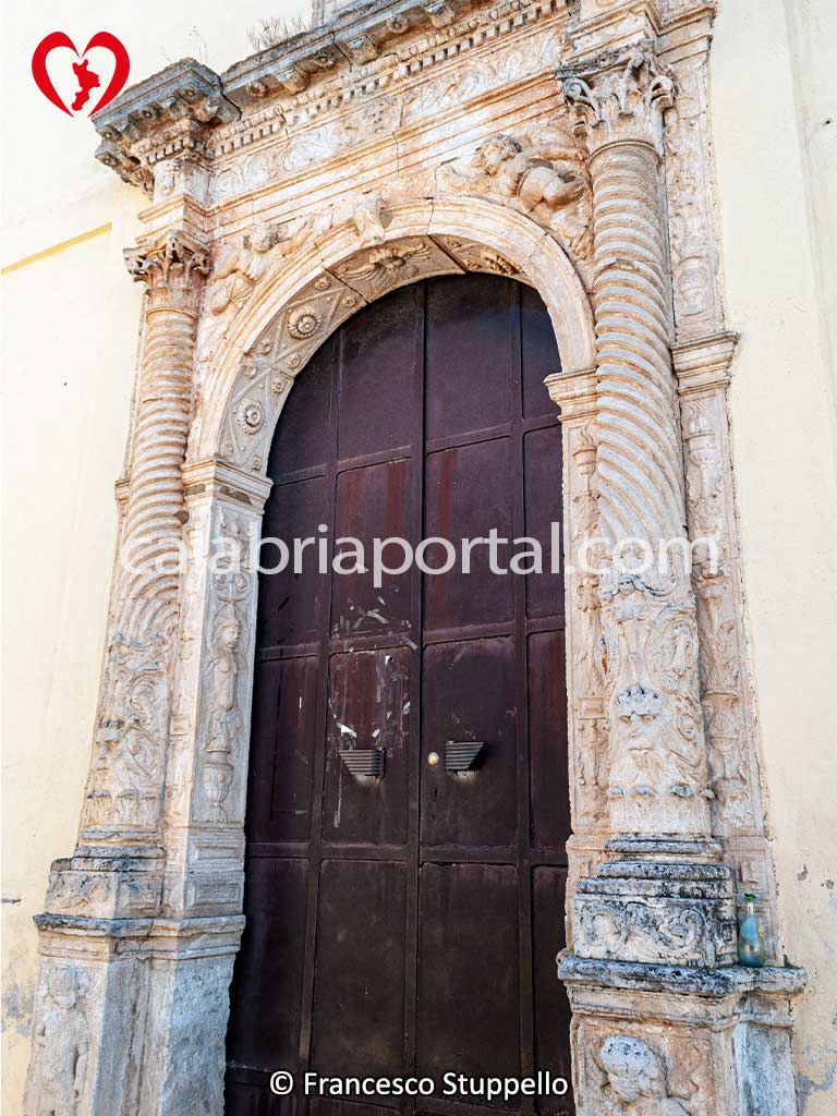 Chiesa di San Francesco Saverio a Tessano (CS) Chiesa di San Francesco Saverio a Tessano (CS)