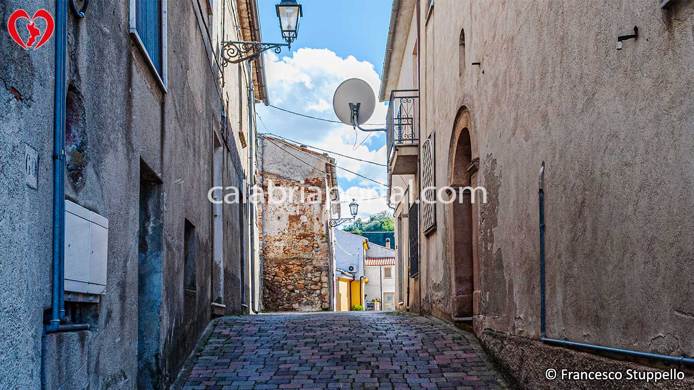 Scorcio di Tessano (CS) Scorcio di Tessano (CS)