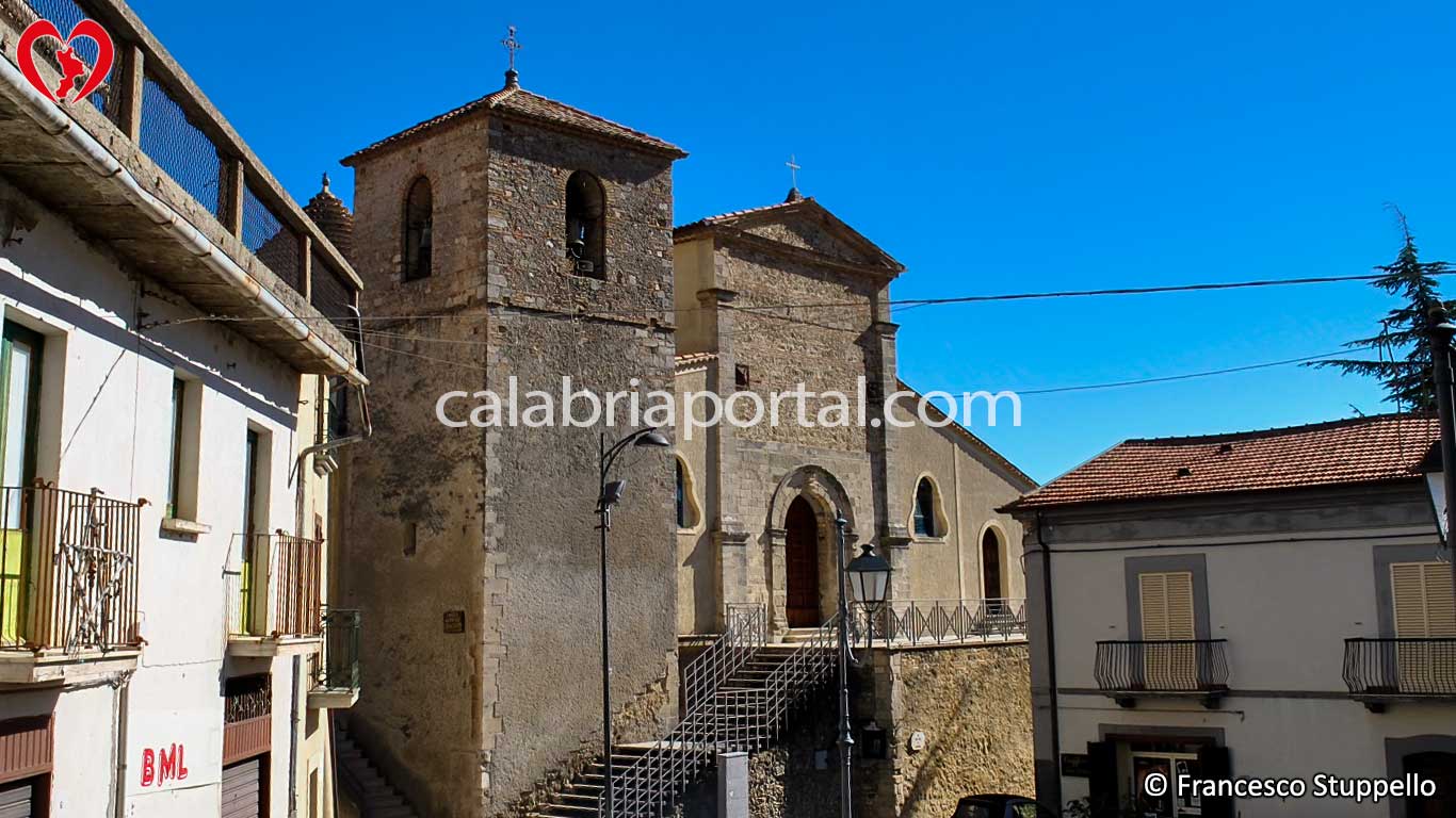 Chiesa di San Biagio a Torano Castello (CS) Chiesa di San Biagio a Torano Castello (CS)