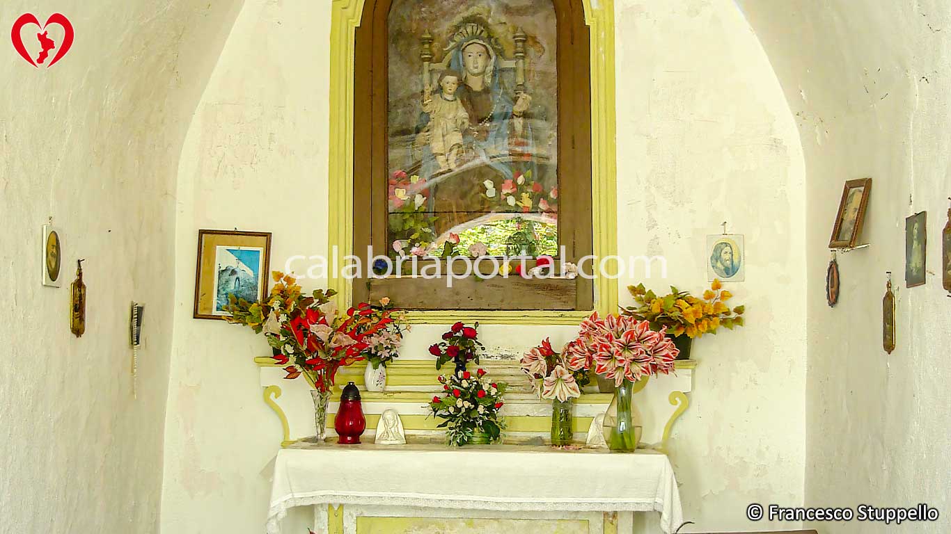 Cappella di Mater Domini a Tortora (CS) Cappella di Mater Domini a Tortora (CS)