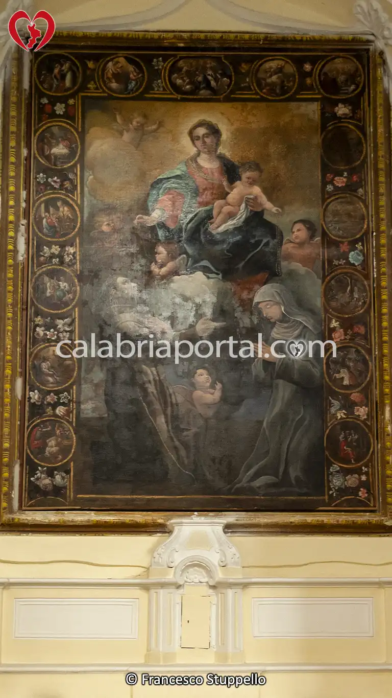 Dipinto della Madonna del Rosario con Santi Francescani e Misteri del Rosario della Chiesa di San Pietro Apostolo a Tortora Dipinto della Madonna del Rosario con Santi Francescani e Misteri del Rosario della Chiesa di San Pietro Apostolo a Tortora
