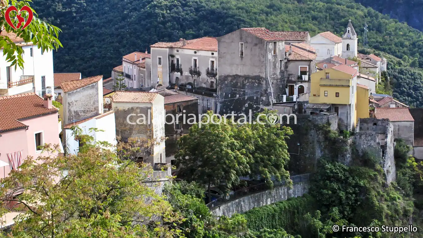 Storia di Tortora: dalla Preistoria all'Età Contemporanea