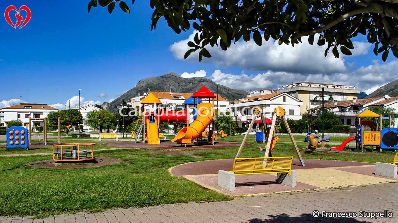 Piazza Stella Maris a Tortora Marina (CS)