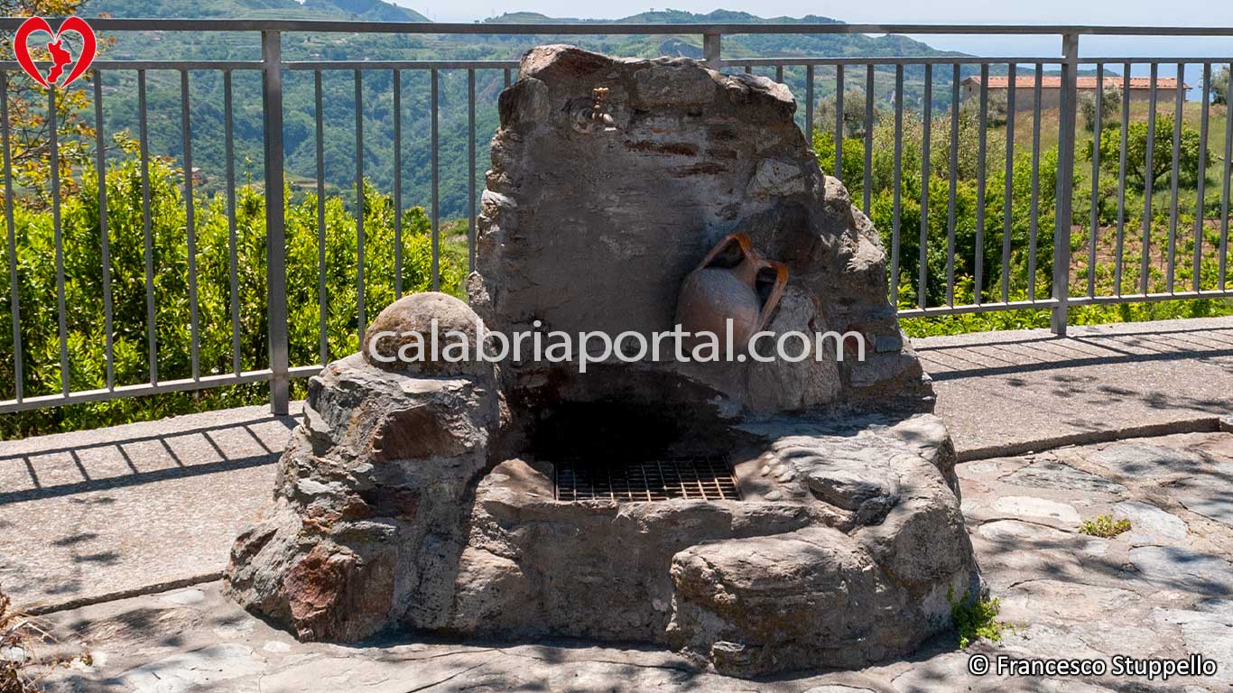 Fontana a Vadi (CS)