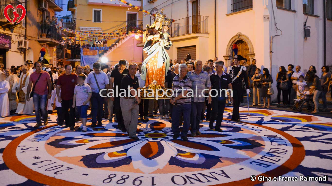 Festa Madonna delle Grazie a Verbicaro (CS) Festa Madonna delle Grazie a Verbicaro (CS)