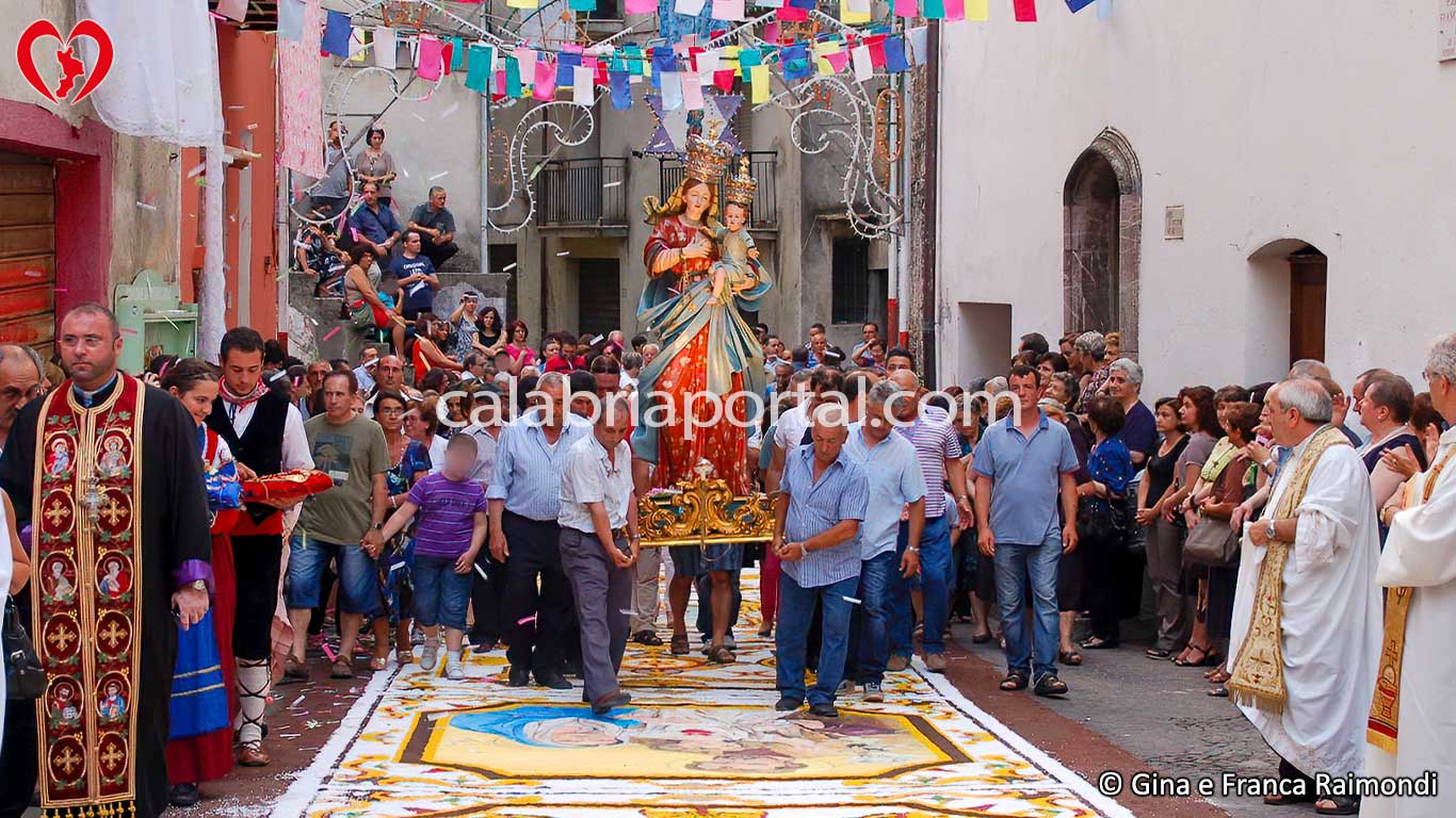 Festa Madonna delle Grazie a Verbicaro (CS) Festa Madonna delle Grazie a Verbicaro (CS)