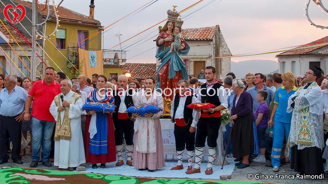 Festa Madonna delle Grazie a Verbicaro (CS) Festa Madonna delle Grazie a Verbicaro (CS)
