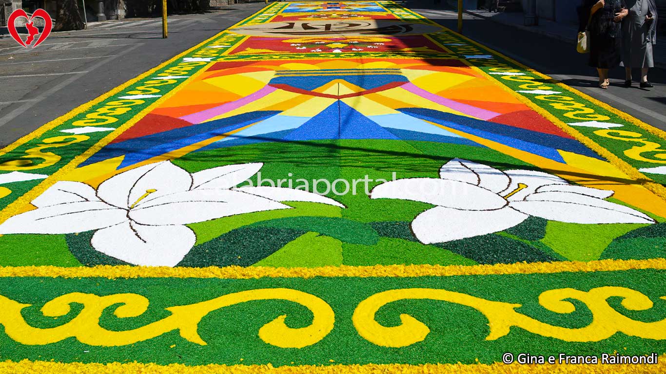 Infiorata di Verbicaro (CS) Infiorata di Verbicaro (CS)