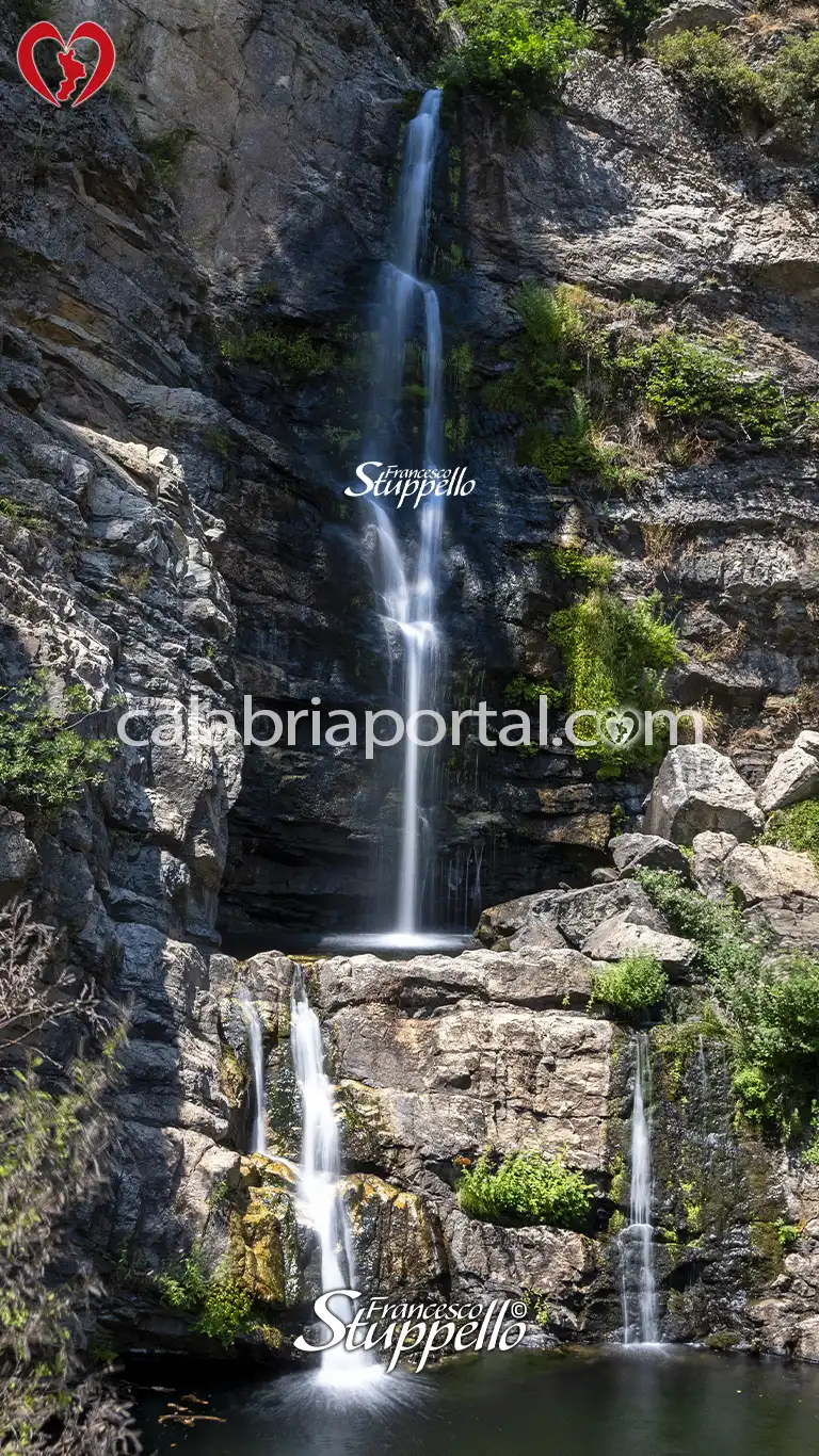 Cascata Forgiarelle - Parco Nazionale dell'Aspromonte Cascata Forgiarelle - Parco Nazionale dell'Aspromonte