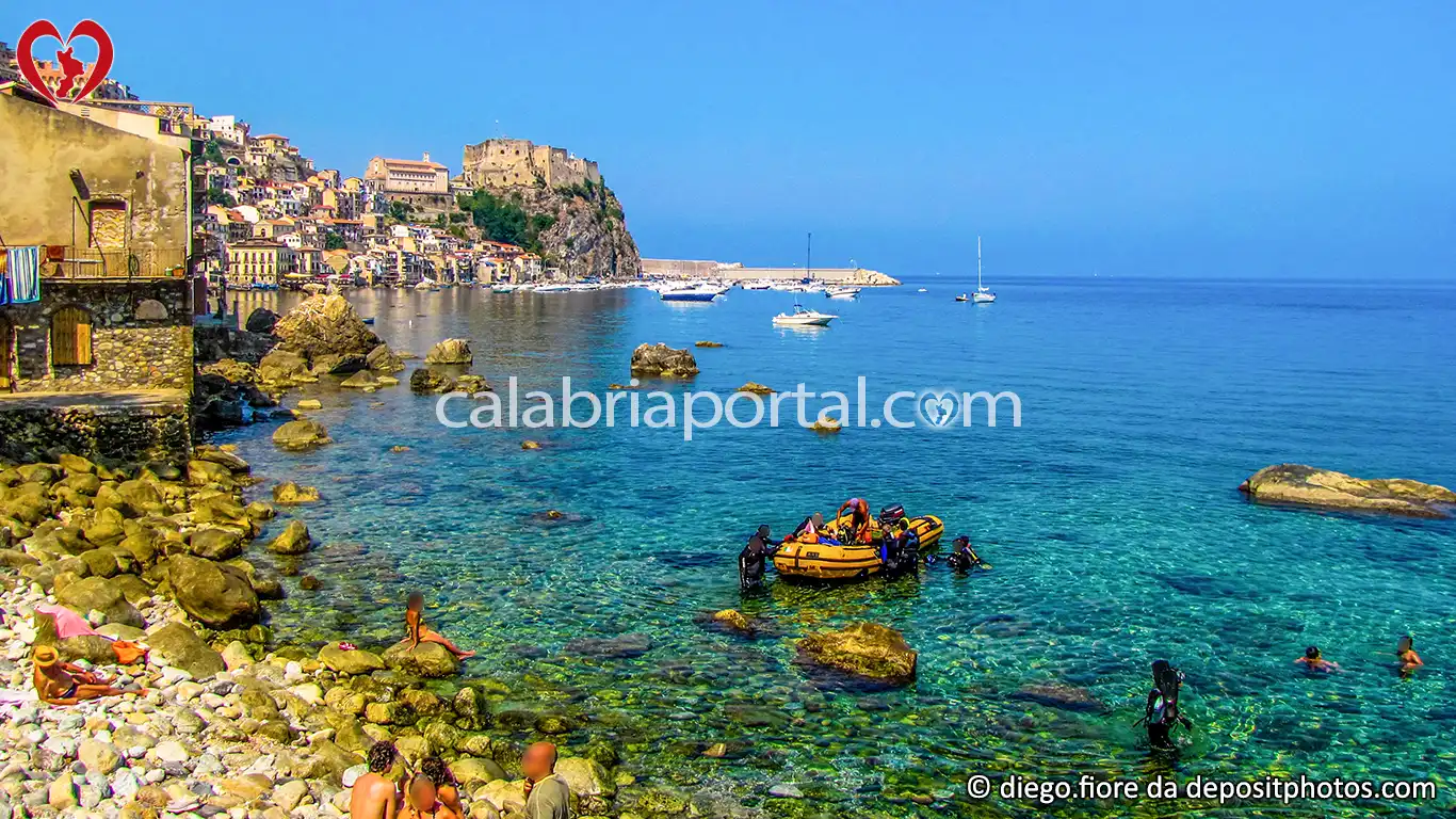 Scorcio della Costa di Chianalea di Scilla - Calabria