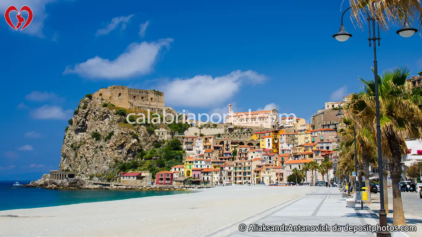 Scorcio del Lungomare di Marina Grande a Scilla Scorcio del Lungomare di Marina Grande a Scilla