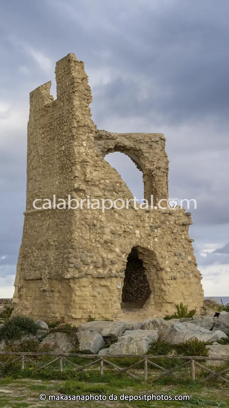 Torre La Rocchetta a Briatico