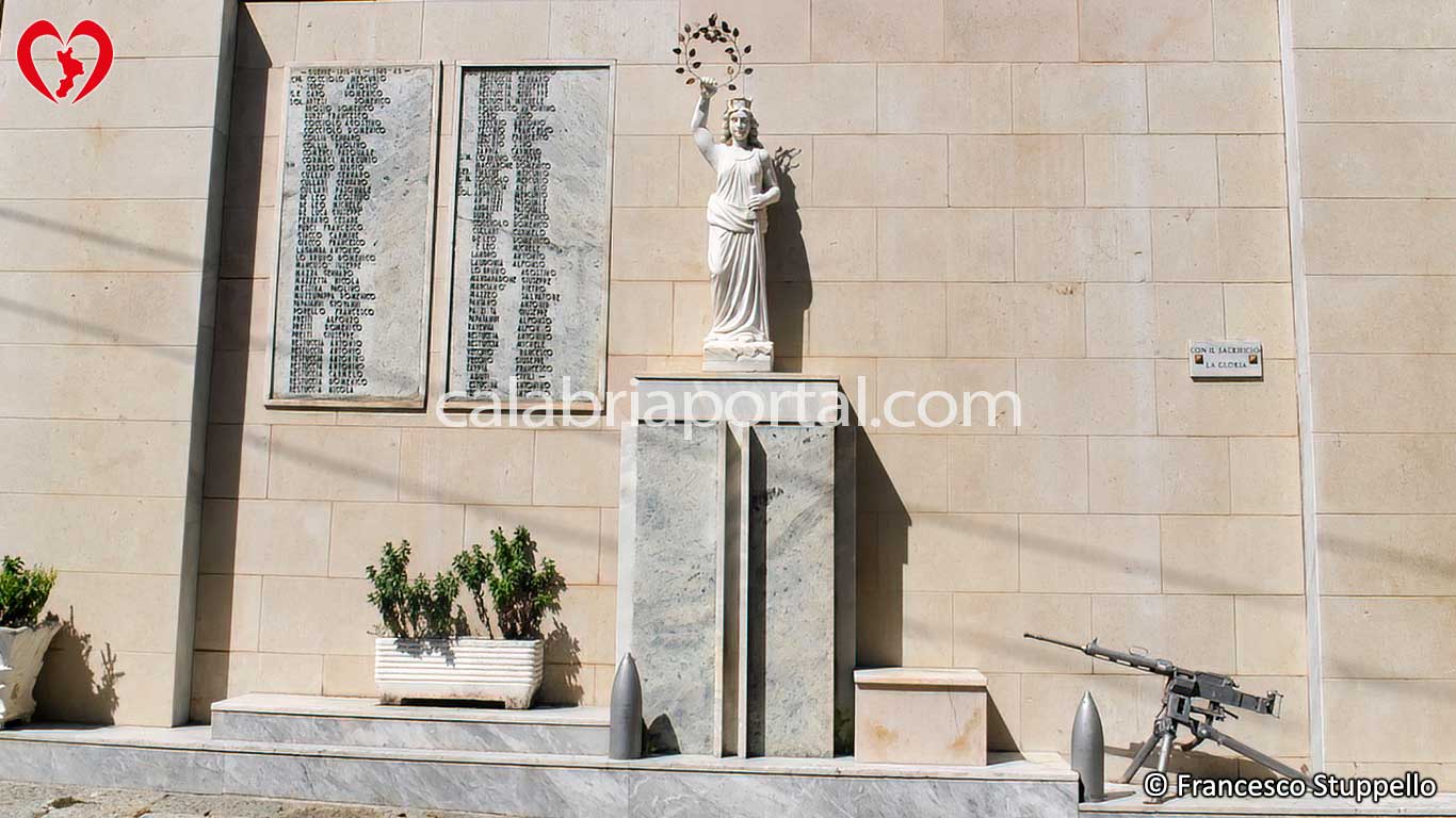 Monumento ai Caduti per la Patria di Joppolo (VV)