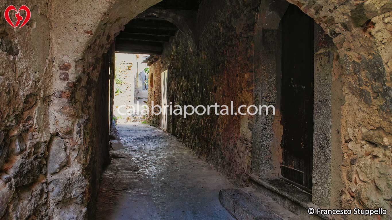 Scorcio del Borgo di Nicotera (VV)