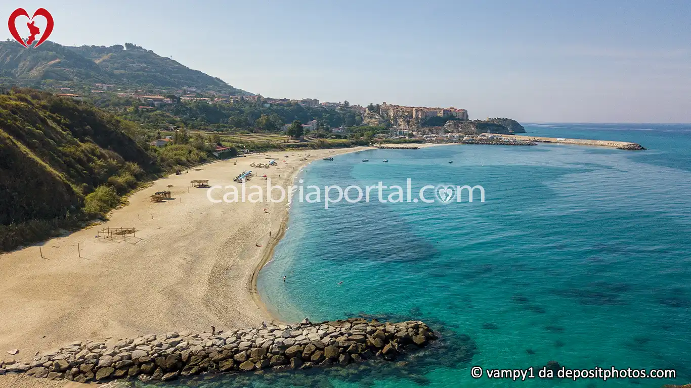 Parghelia: La Spiaggia di Vardano