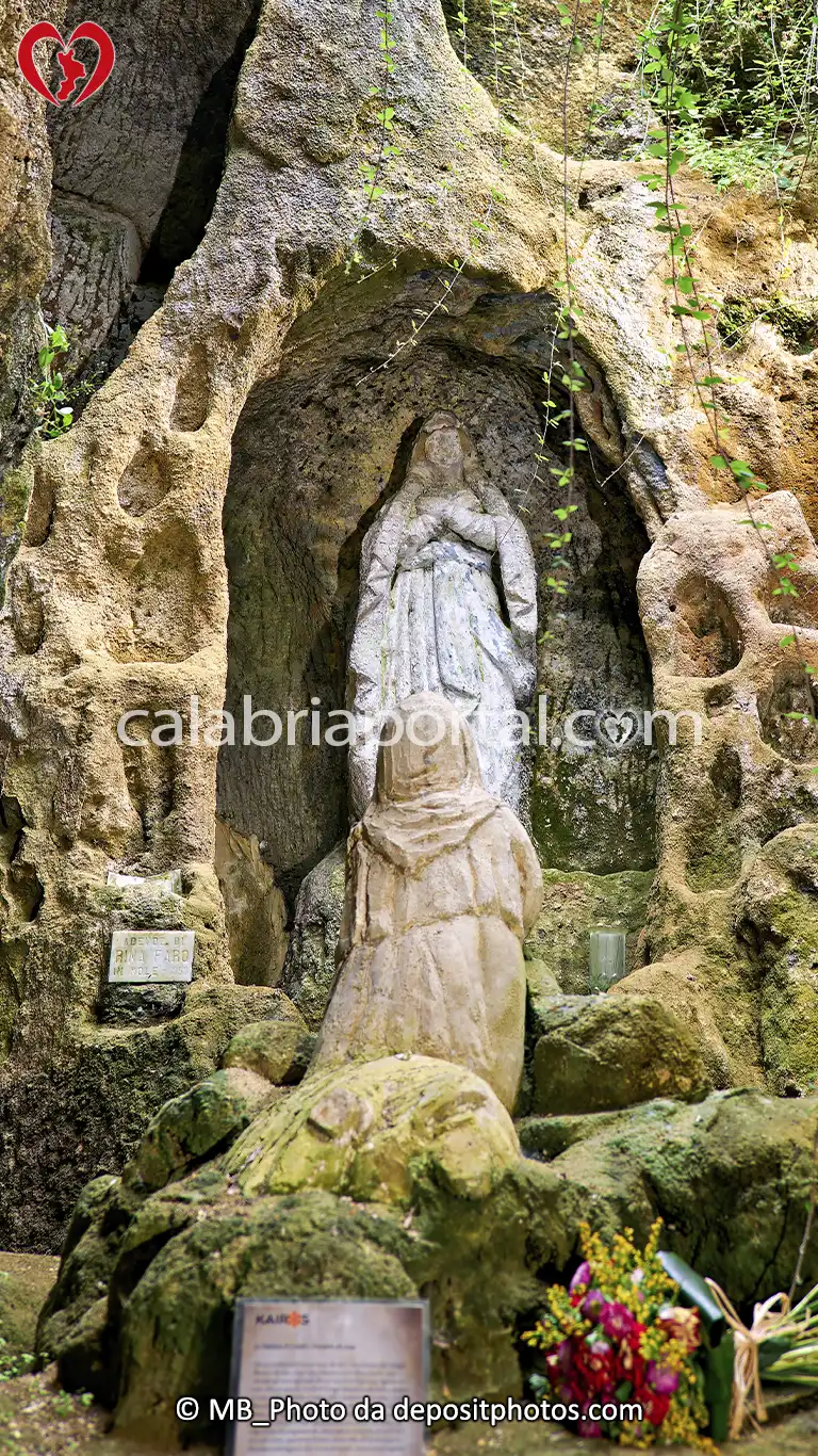 Gruppo Scultoreo della Chiesa di Piedigrotta a Pizzo