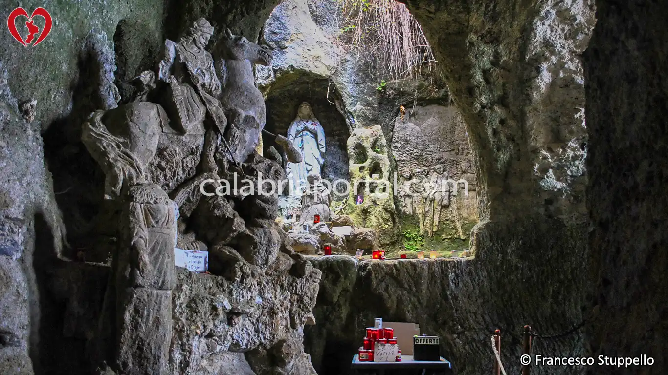 Gruppo Scultoreo della Chiesa di Piedigrotta a Pizzo