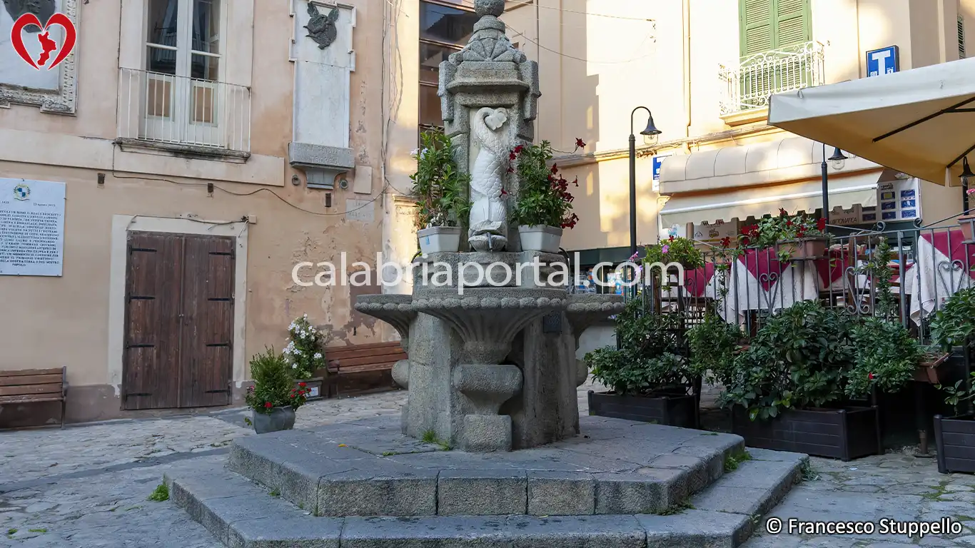 Fontana a Tropea (VV)