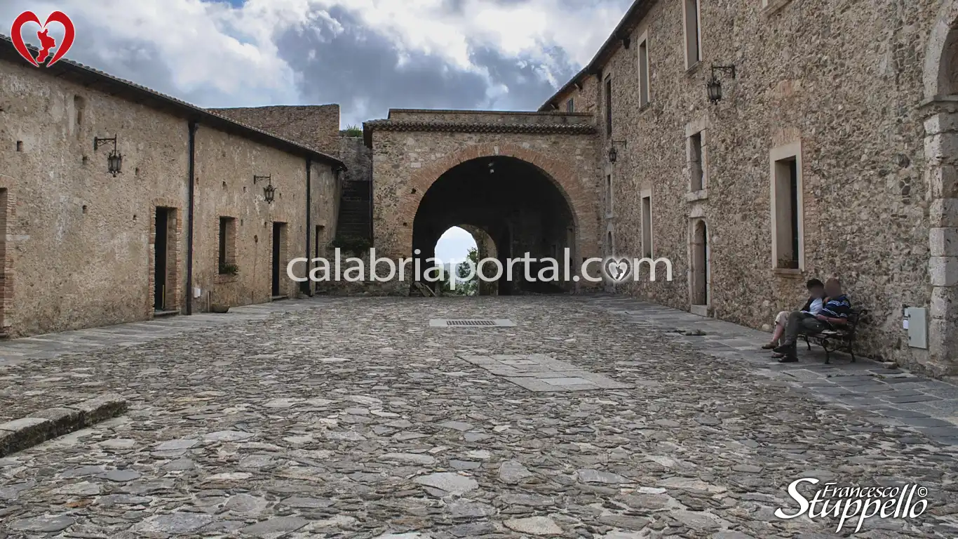 Castello Normanno-Svevo a Vibo Valentia