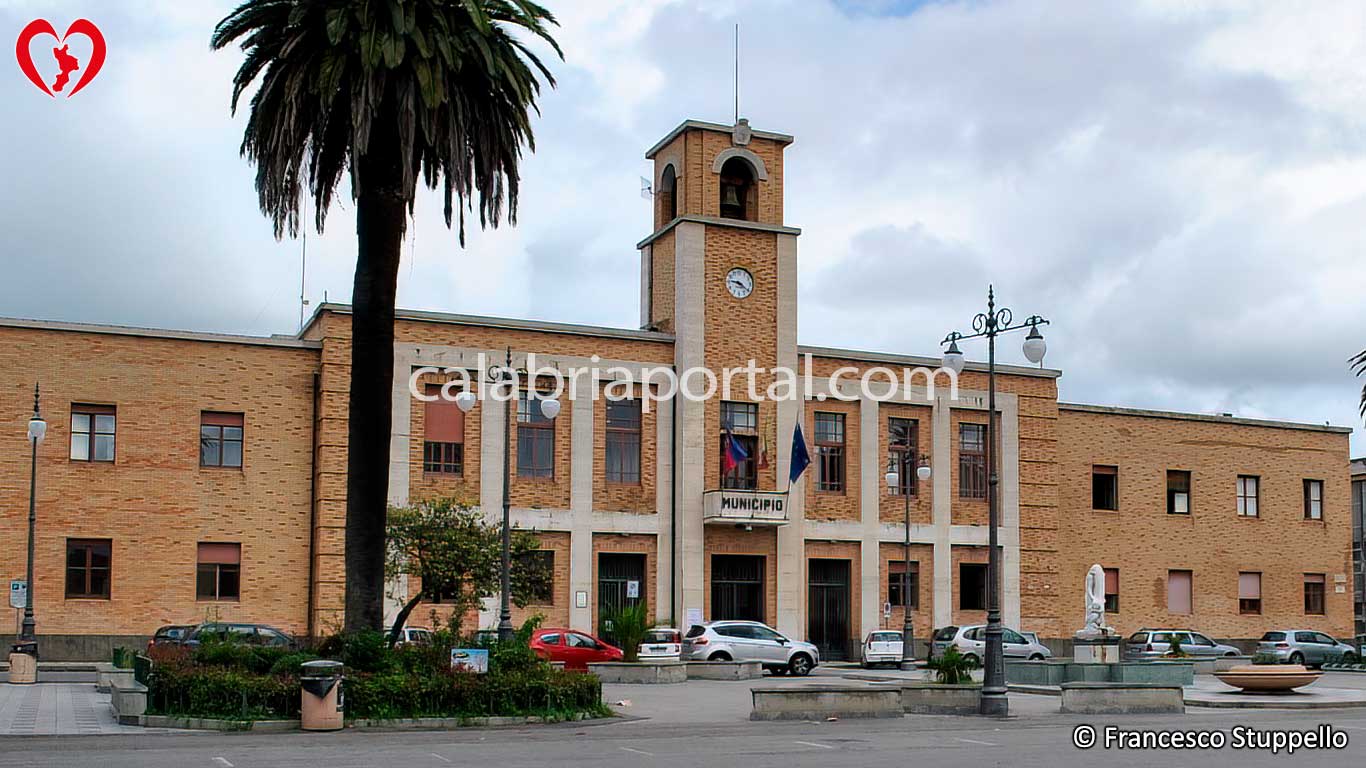 Palazzo Luigi Razza a Vibo Valentia