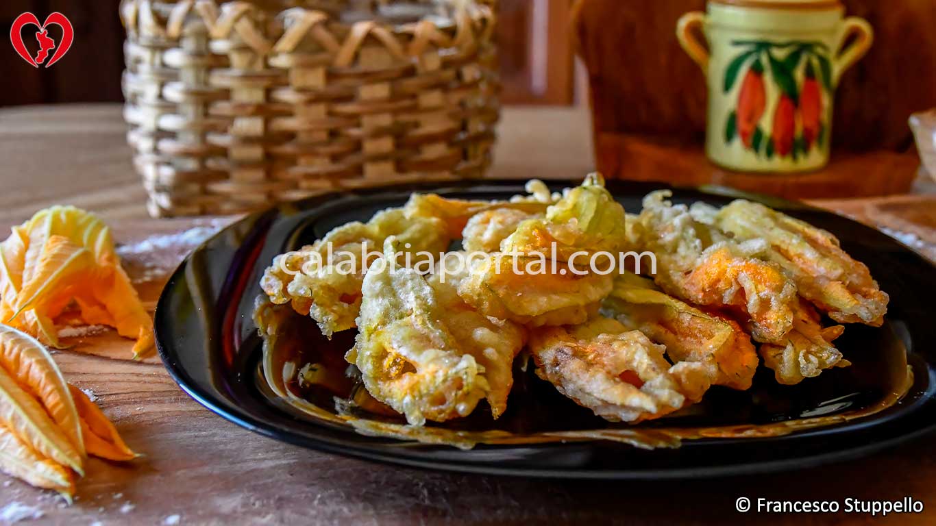 Ricetta dei Fiori di Zucca in Pastella