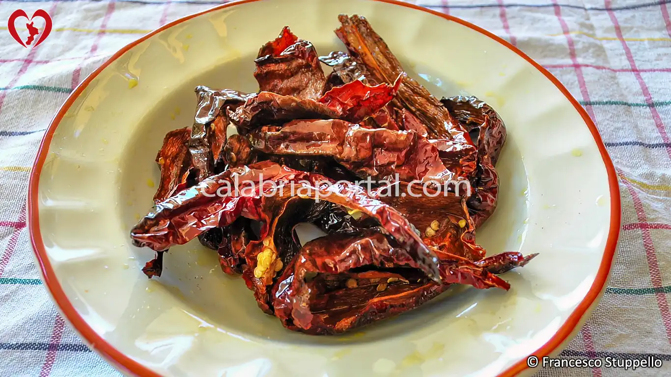 Ricetta dei Peperoni Croccanti alla Calabrese Ricetta dei Peperoni Croccanti alla Calabrese
