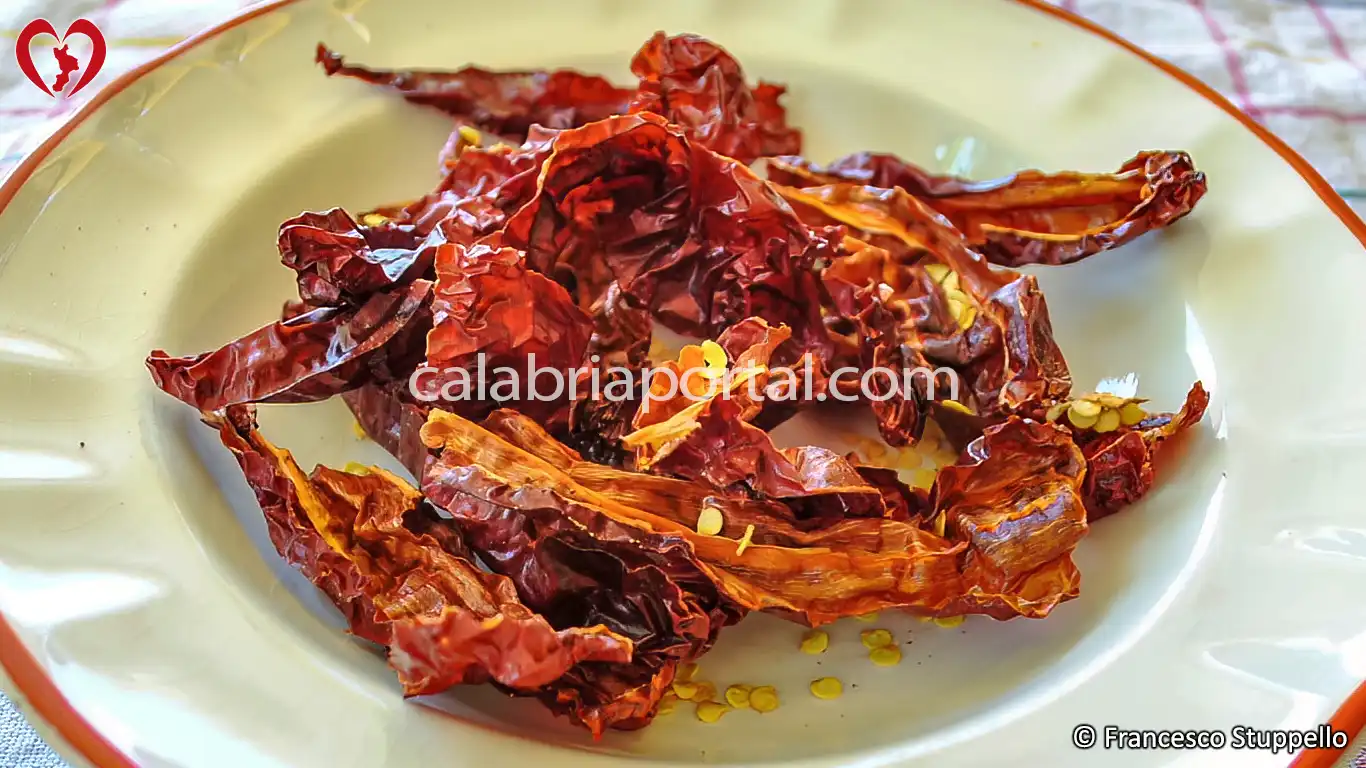 Ricetta dei Peperoni Croccanti alla Calabrese Ricetta dei Peperoni Croccanti alla Calabrese