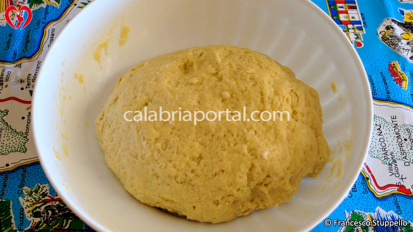 Ricetta dei Turdilli al Miele d'Api: l'Impasto